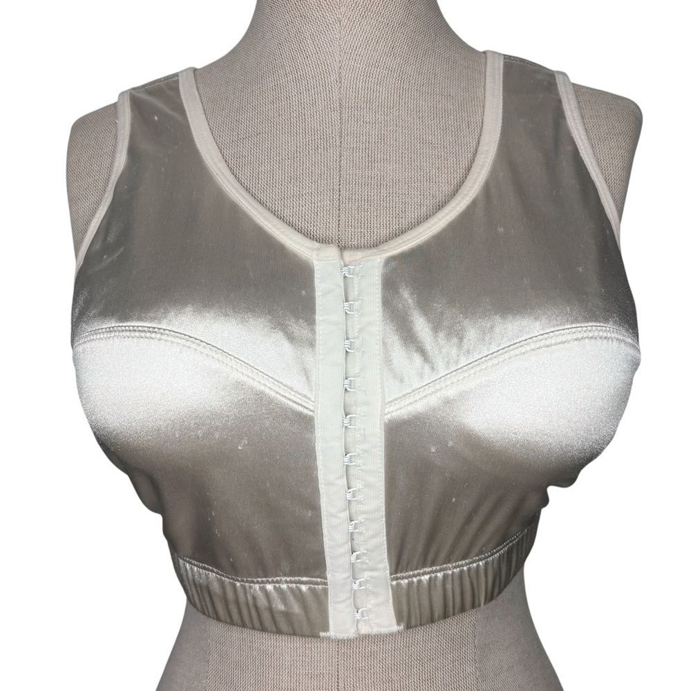 Enell High Impact Full Figure Sports Bra sz 3 * NL100 Title Nine The Last Resort